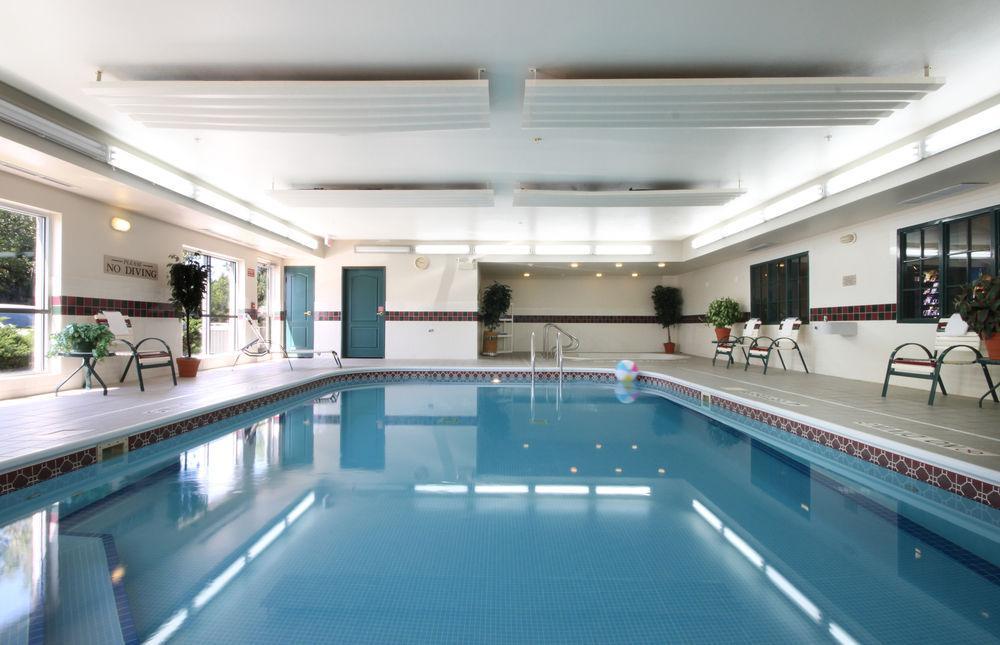 Country Inn & Suites By Radisson, Columbus Airport, Oh Eksteriør bilde